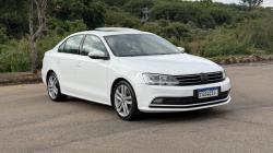 VOLKSWAGEN Jetta 2.0 4P TSI HIGHLINE 211 CV AUTOMÁTICO