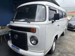 VOLKSWAGEN Kombi 1.4 FLEX STD 9 LUGARES