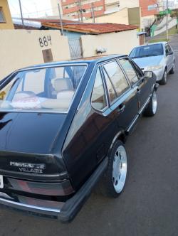 VOLKSWAGEN Passat 1.6 VILLAGE