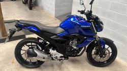 YAMAHA FZ 15 Fazer ABS