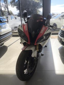 YAMAHA YZF R6 600 