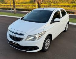 CHEVROLET Onix Hatch 1.0 4P FLEX LT