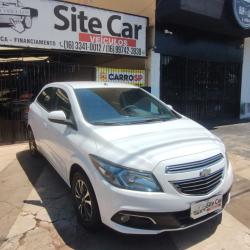 CHEVROLET Onix Hatch 1.4 4P FLEX LTZ