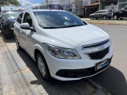 CHEVROLET Onix Hatch 1.0 4P FLEX LT