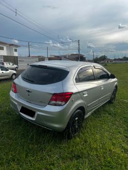 CHEVROLET Onix Hatch 1.0 4P FLEX LT