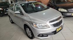 CHEVROLET Onix Hatch 1.0 4P FLEX LT