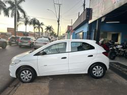 CHEVROLET Onix Hatch 1.0 4P FLEX JOY
