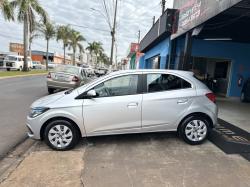 CHEVROLET Onix Hatch 1.4 4P FLEX LT