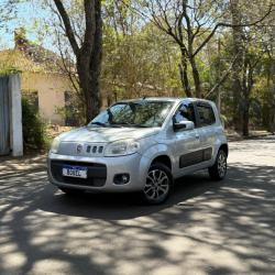 FIAT Uno 1.0 FLEX VIVACE CELEBRATION