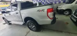 FORD Ranger 2.2 16V XLS DIESEL 4X4 CABINE DUPLA AUTOMTICO