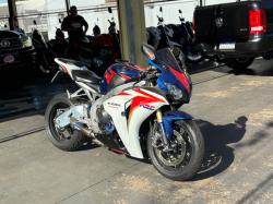 HONDA CBR 1000 F
