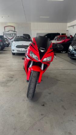HONDA CBR 1000 F