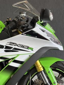 KAWASAKI ZX 10 R NINJA