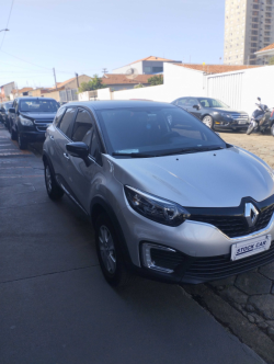 RENAULT Captur 1.6 16V 4P FLEX SCE LIFE X-TRONIC CVT