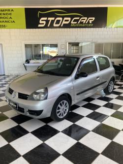 RENAULT Clio Hatch 1.0 16V 4P FLEX CAMPUS