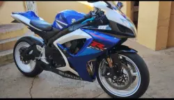 SUZUKI GSX-R 750 Srad 