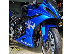 SUZUKI GSX-R 750 W 