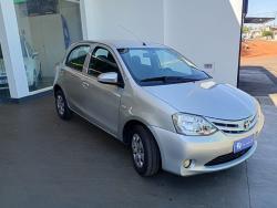 TOYOTA Etios Hatch 1.3 16V 4P FLEX X