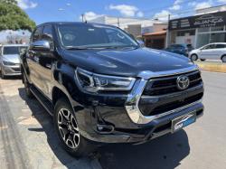 TOYOTA Hilux Caminhonete 2.8 16V SRX 4X4 DIESEL CABINE DUPLA AUTOMTICO