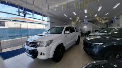 TOYOTA Hilux Caminhonete 3.0 16V 4P 4X4 SRV TURBO DIESEL CABINE DUPLA AUTOMTICO