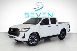 TOYOTA Hilux Caminhonete 2.8 16V  LOW M4FD 4X4 TURBO DIESEL CABINE DUPLA