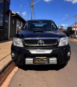 TOYOTA Hilux Caminhonete 3.0 4P 4X4 SRV TURBO DIESEL CABINE DUPLA AUTOMTICO