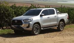 TOYOTA Hilux Caminhonete 2.8 16V SRV 4X4 DIESEL CABINE DUPLA AUTOMTICO