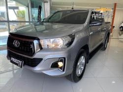 TOYOTA Hilux Caminhonete 2.8 16V 4P SR 4X4 DIESEL CABINE DUPLA AUTOMTICO