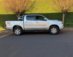 TOYOTA Hilux Caminhonete 3.0 16V 4P 4X4 SRV TURBO DIESEL CABINE DUPLA AUTOMTICO