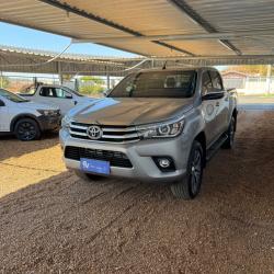 TOYOTA Hilux Caminhonete 2.8 16V 4P SRX DIESEL CABINE DUPLA