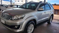 TOYOTA Hilux SW4 2.7 16V 4P SR FLEX AUTOMTICO