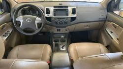 TOYOTA Hilux SW4 2.7 16V 4P SR