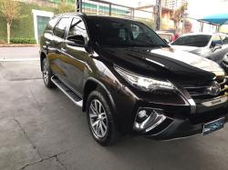 TOYOTA Hilux SW4 2.8 16V 4P SRX 4X4 7 LUGARES TURBO DIESEL AUTOMTICO