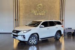 TOYOTA Hilux SW4 2.8 4P SRX 4X4 TURBO DIESEL AUTOMTICO
