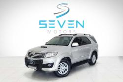 TOYOTA Hilux SW4 3.0 16V 4P SRV 4X4 TURBO DIESEL AUTOMTICO