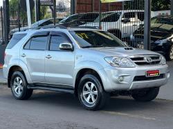 TOYOTA Hilux SW4 3.0 V6 12V 4P SRV 4X4 TURBO DIESEL AUTOMTICO