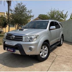 TOYOTA Hilux SW4 3.0 16V 4P SRV 4X4 TURBO DIESEL AUTOMTICO