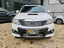 TOYOTA Hilux SW4 3.0 16V 4P SRV 4X4 TURBO DIESEL AUTOMTICO