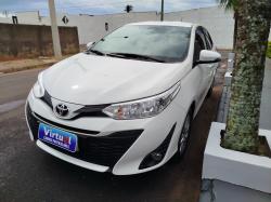 TOYOTA Yaris Hatch 1.3 16V 4P FLEX XL PLUS TECH MULTIDRIVE AUTOMTICO CVT