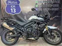 TRIUMPH Tiger 800 