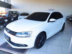 VOLKSWAGEN Jetta 2.0 4P FLEX CONFORTLINE TIPTRONIC AUTOMÁTICO