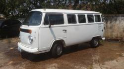 VOLKSWAGEN Kombi 1.6 STD 9 LUGARES