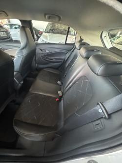 VOLKSWAGEN Nivus 1.0 4P FLEX 200 TSI HIGHLINE TURBO AUTOMTICO