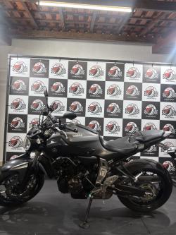 YAMAHA MT-07 700 