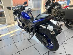 YAMAHA YZF R3 300 