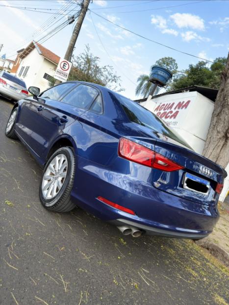 AUDI A3 1.4 16V 4P TFSI ATTRACTION S-TRONIC AUTOM�TICO, Foto 7