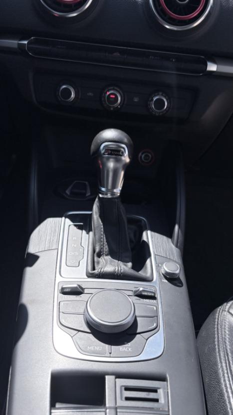 AUDI A3 Sedan 1.4 16V 4P 35 TFSI S LINE TIPTRONIC AUTOMÁTICO, Foto 9