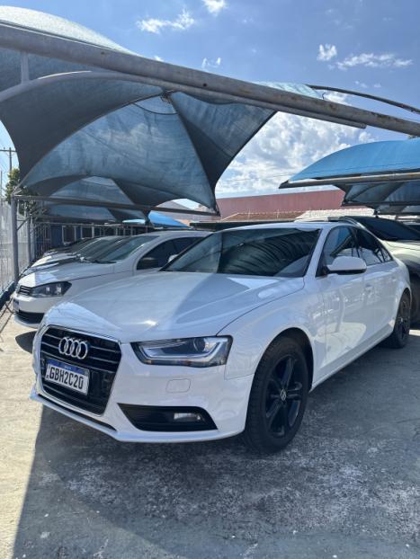 AUDI A4 1.8 20V 4P TURBO AUTOM�TICO, Foto 1