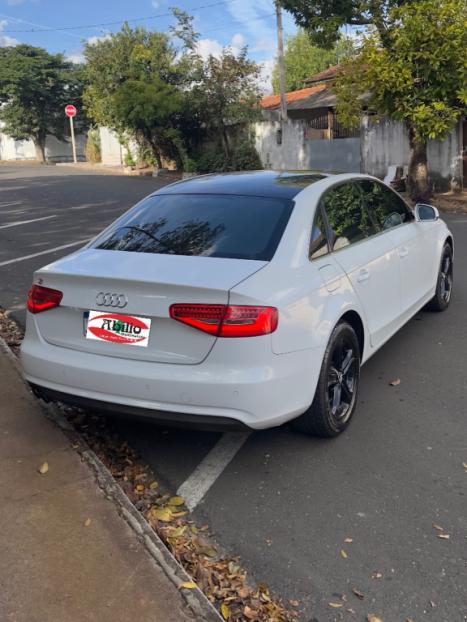AUDI A4 1.8 20V 4P TURBO AUTOM�TICO, Foto 3