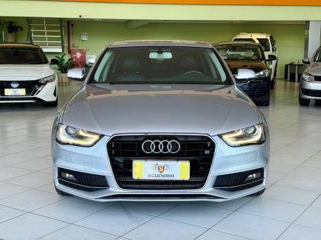 AUDI A4 1.8 4P TFSI ATTRACTION MULTITRONIC AUTOMÁTICO, Foto 2